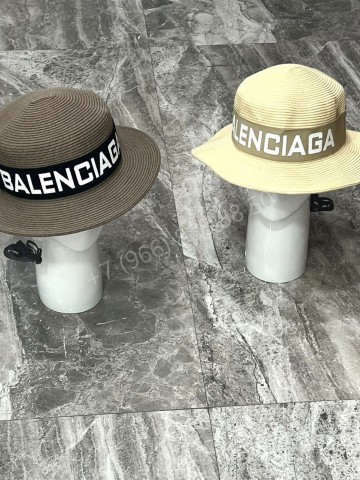 Шляпа Balenciaga