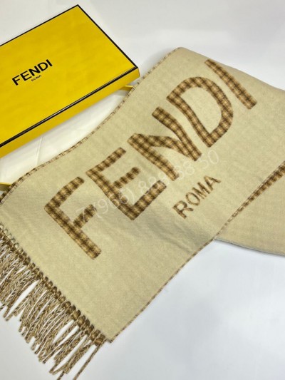 Шарф Fendi