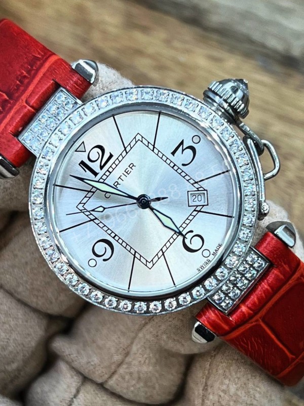 Часы Cartier