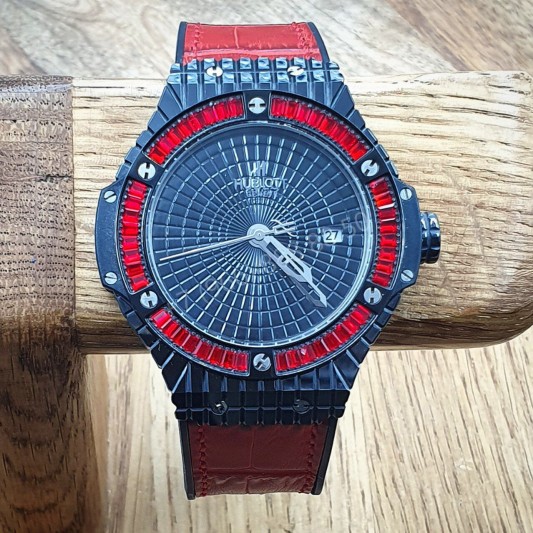 Часы Hublot