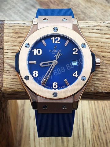 Часы Hublot