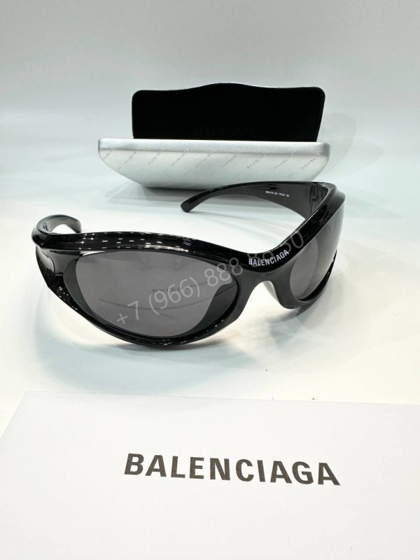 Солнцезащитные очки Balenciaga