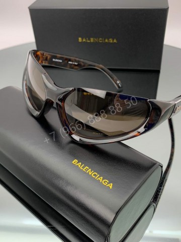 Солнцезащитные очки Balenciaga