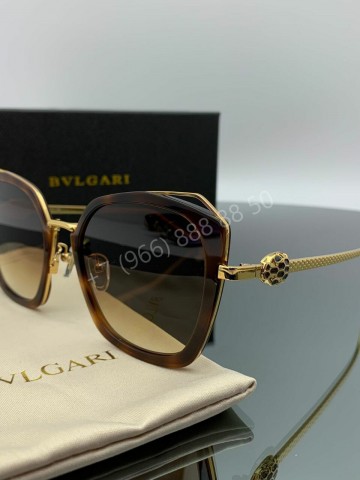 Солнцезащитные очки Bvlgari