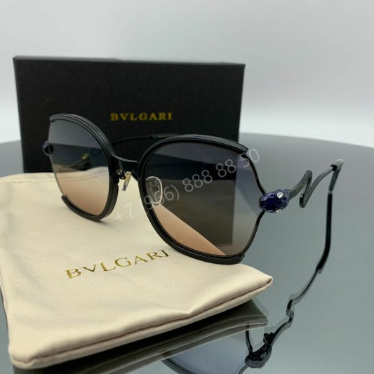 Солнцезащитные очки Bvlgari