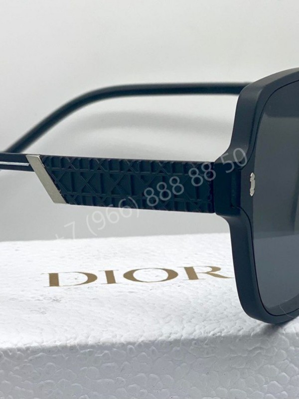 Солнцезащитные очки Dior