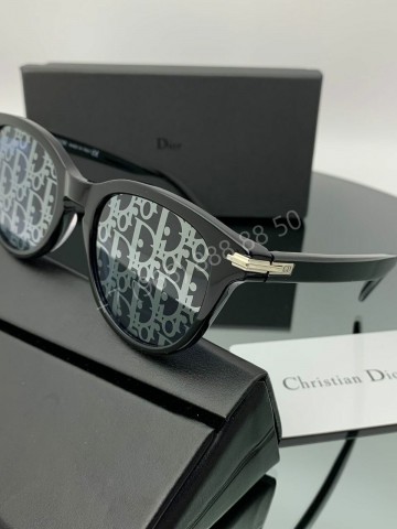 Солнцезащитные очки Dior