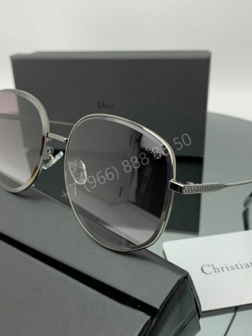Солнцезащитные очки Dior