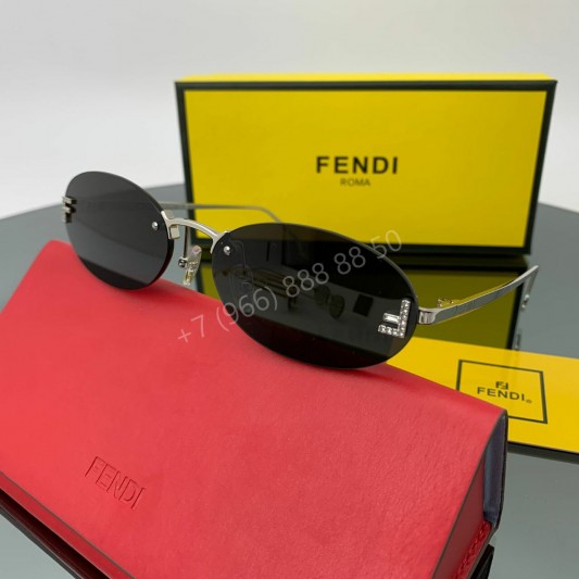 Солнцезащитные очки Fendi