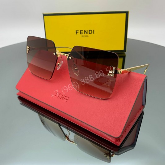 Солнцезащитные очки Fendi