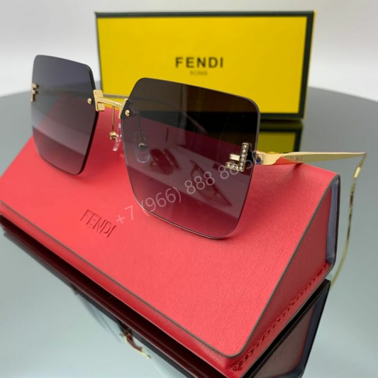 Солнцезащитные очки Fendi