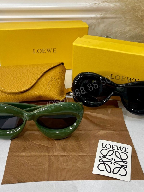 Солнцезащитные очки Loewe