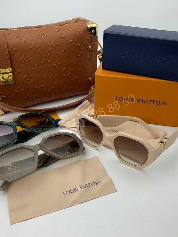 Солнцезащитные очки Louis Vuitton