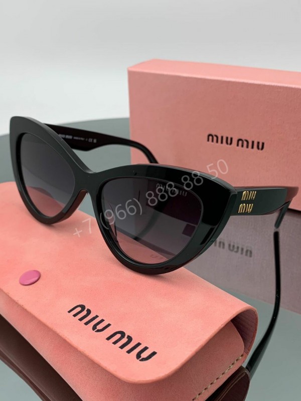 Солнцезащитные очки MIU MIU