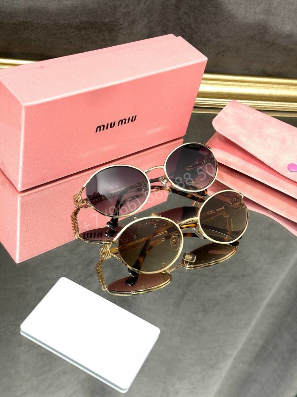 Солнцезащитные очки MIU MIU