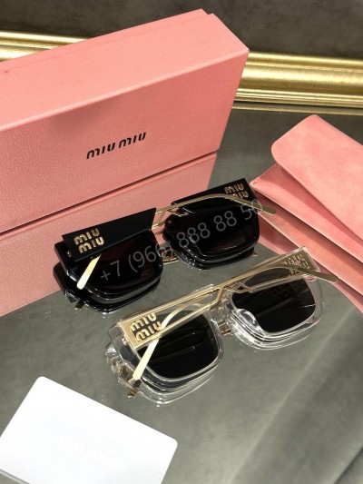 Солнцезащитные очки MIU MIU