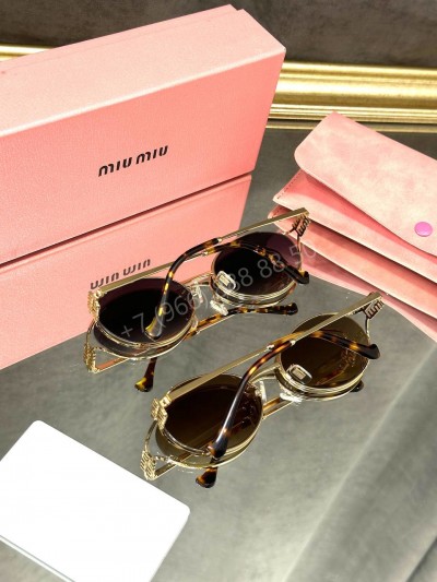 Солнцезащитные очки MIU MIU