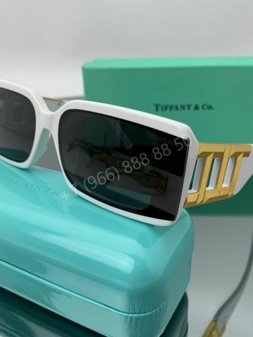 Солнцезащитные очки Tiffany & Co.
