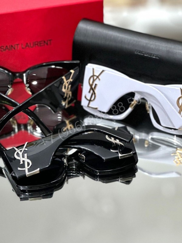 Солнцезащитные очки Yves Saint Laurent