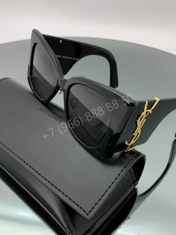 Солнцезащитные очки Yves Saint Laurent