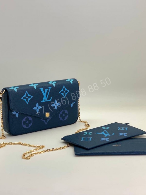 Клатч Louis Vuitton