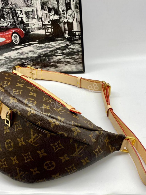 Поясная сумка Louis Vuitton