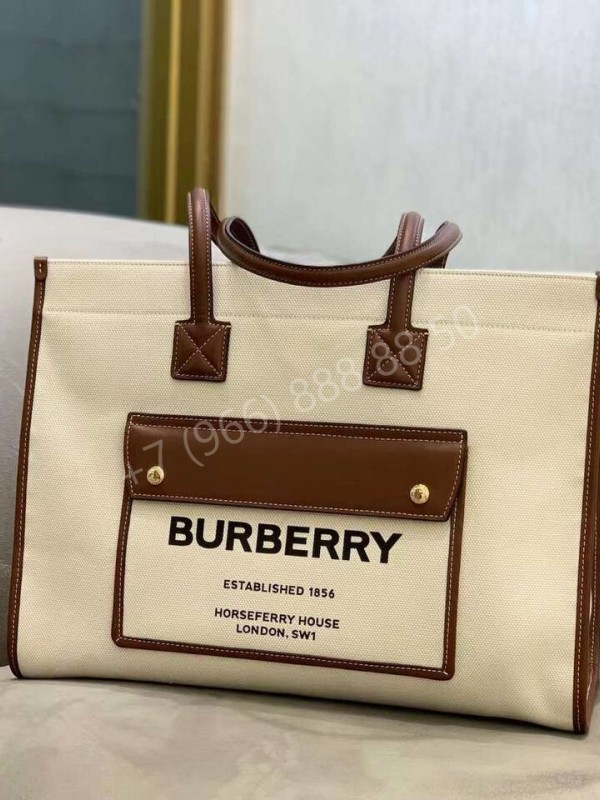 Сумка Burberry medium