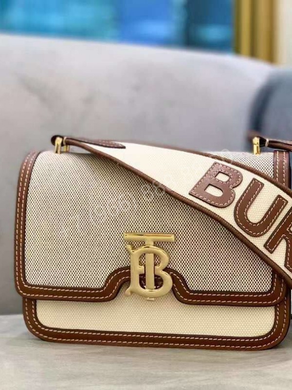 Сумка Burberry