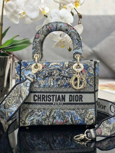 Сумка Dior 17 см