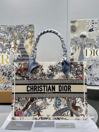 Сумка Dior 25 см