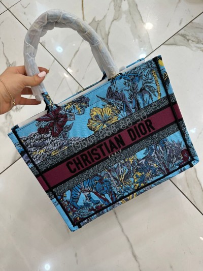 Сумка Dior средняя