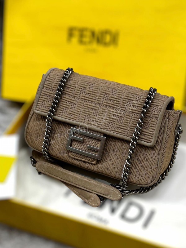 Сумка Fendi 24 см