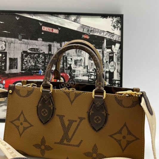 Сумка Louis Vuitton