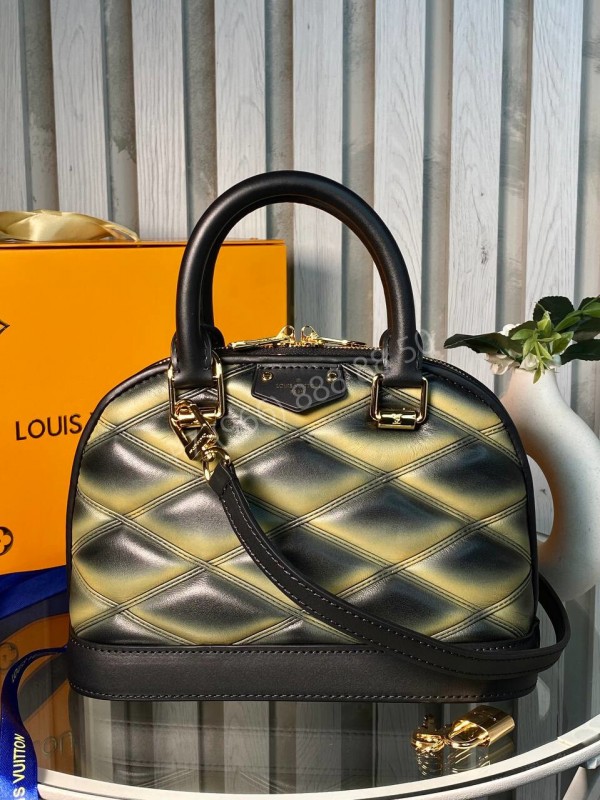 Сумка Louis Vuitton