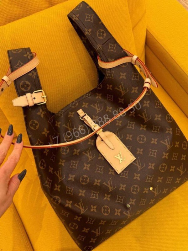 Сумка Louis Vuitton