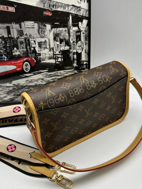 Сумка Louis Vuitton