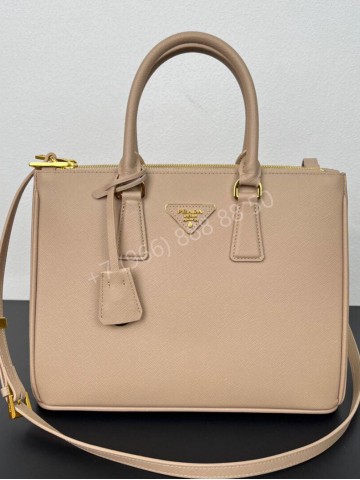 Сумка Prada