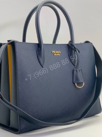 Сумка Prada