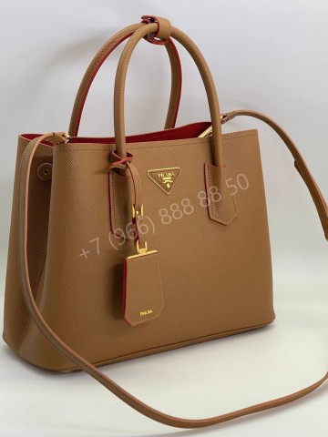 Сумка Prada