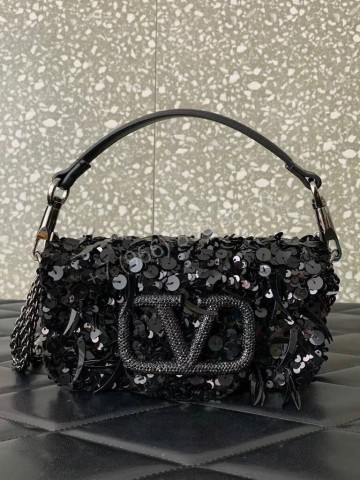 Сумка Valentino