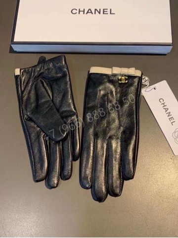 Перчатки CHANEL