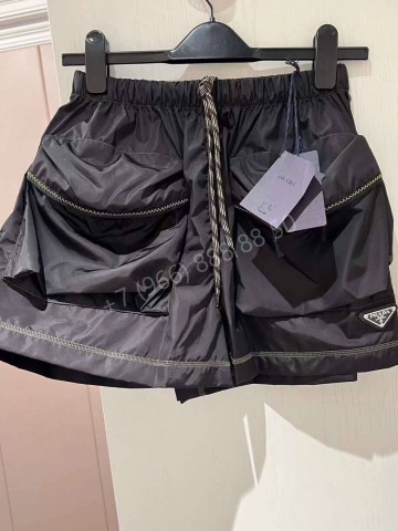 Шорты Prada