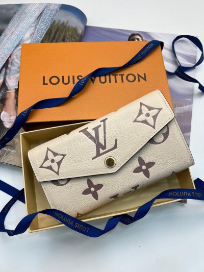 Кошелек Louis Vuitton