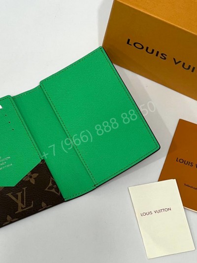 Визитница Louis Vuitton