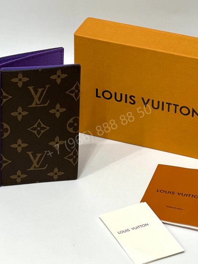 Визитница Louis Vuitton