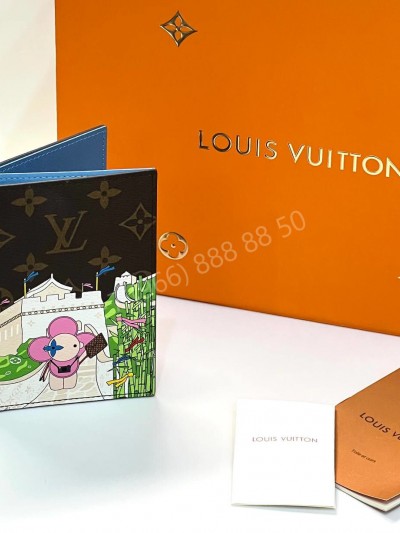 Визитница Louis Vuitton