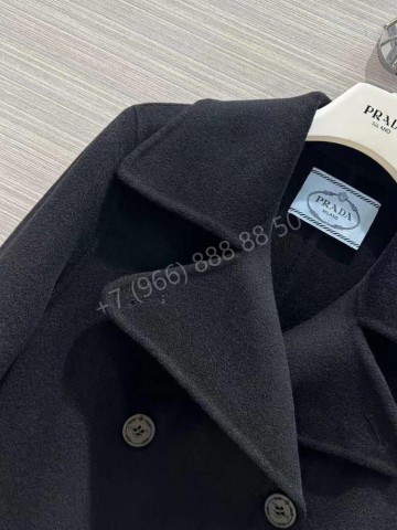 Пальто Prada