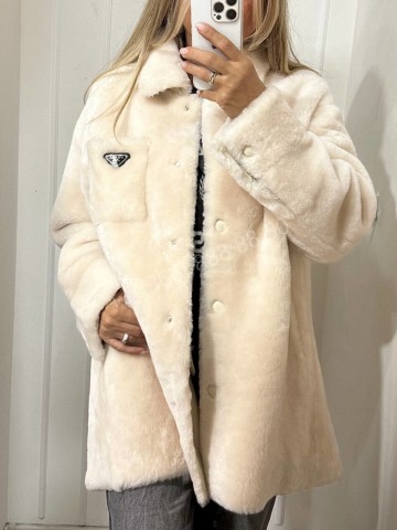 Пальто Prada