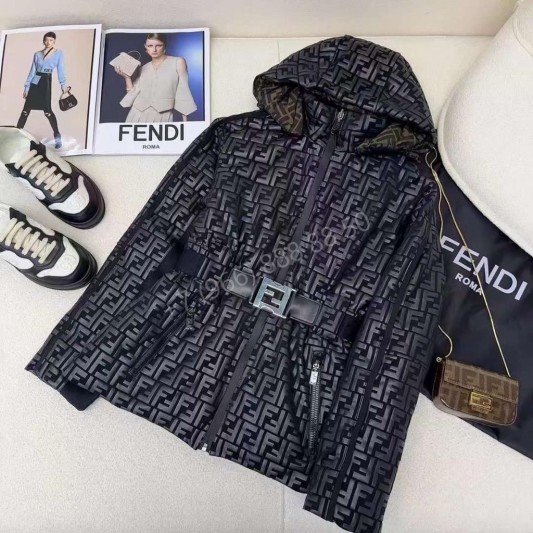 Двусторонний пуховик Fendi