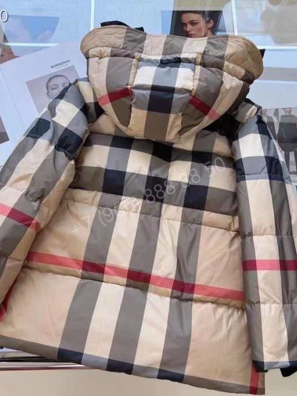 Пуховик Burberry